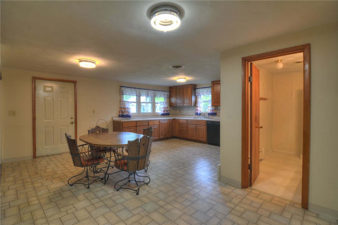 4523 E Rosewood Drive Property Photo 11
