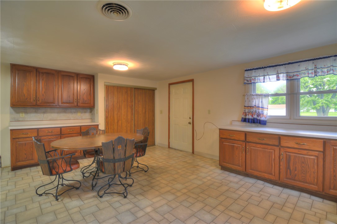 4523 E Rosewood Drive Property Photo 13