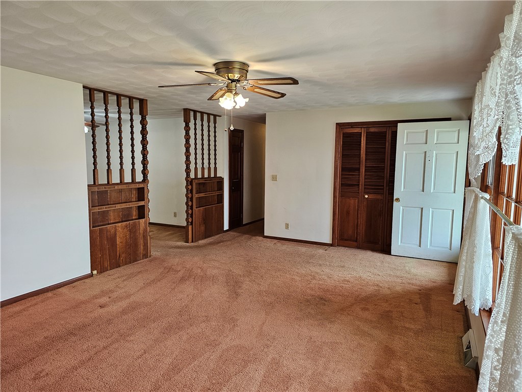 202 E Madison Street Property Photo 4
