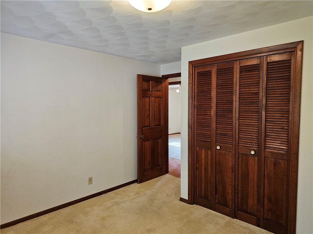 202 E Madison Street Property Photo 14