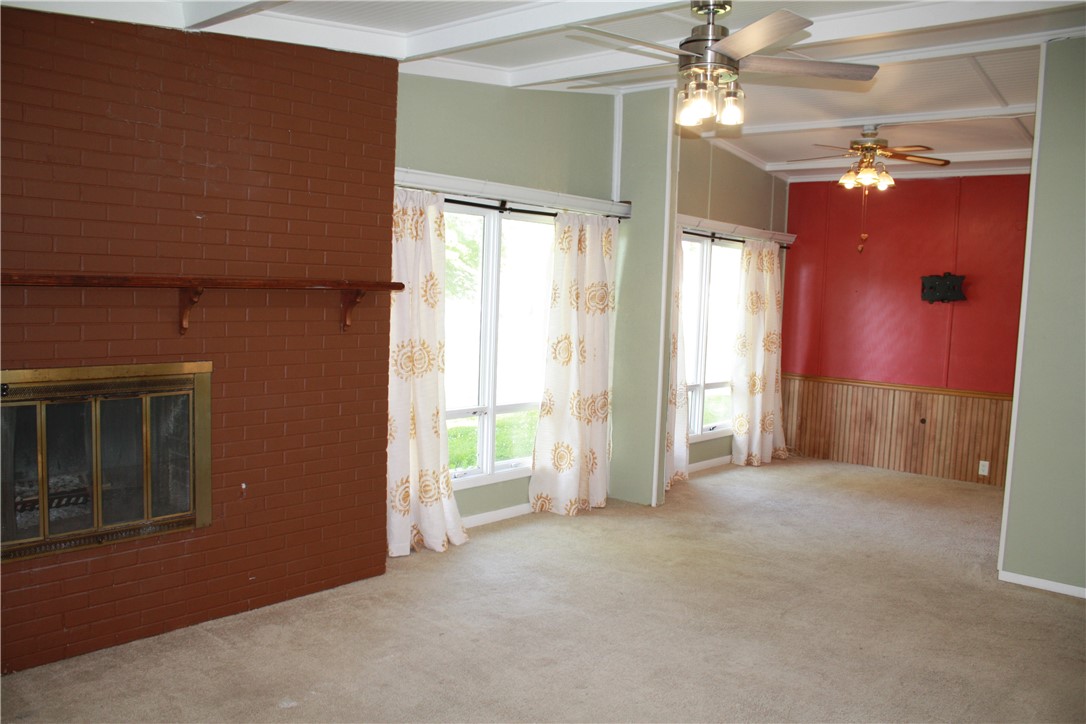 401 Columbus Drive Property Photo 4