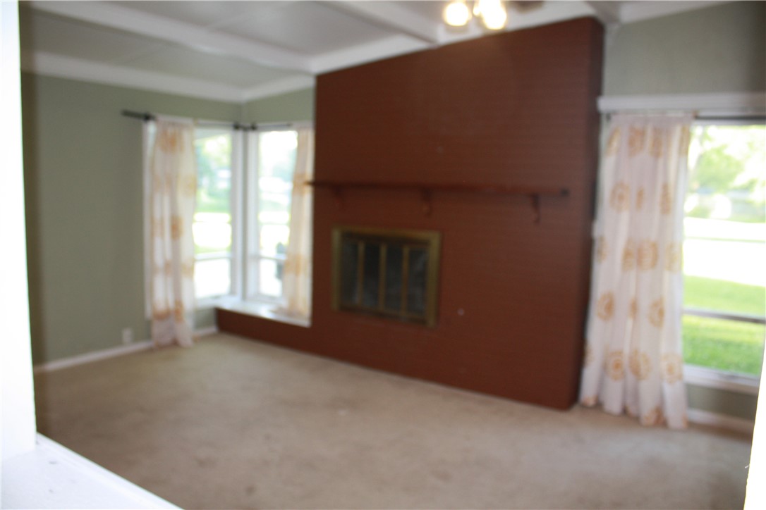 401 Columbus Drive Property Photo 6