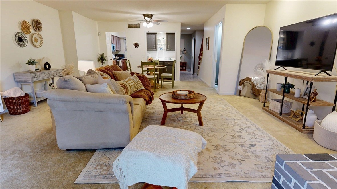 2622 Forrest Green Drive Property Photo 6