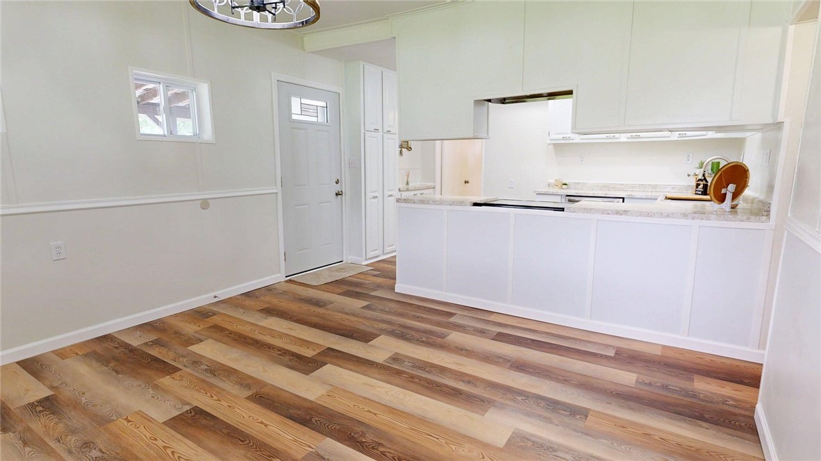 1302 W Pershing Road Property Photo 6