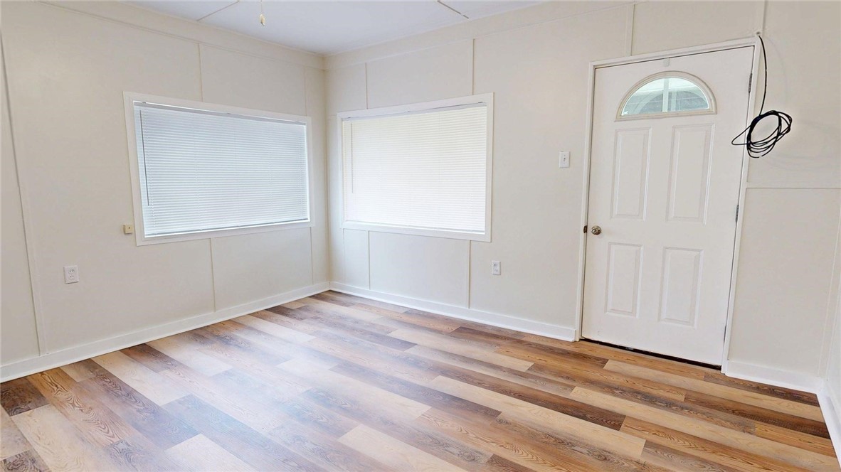 1302 W Pershing Road Property Photo 7