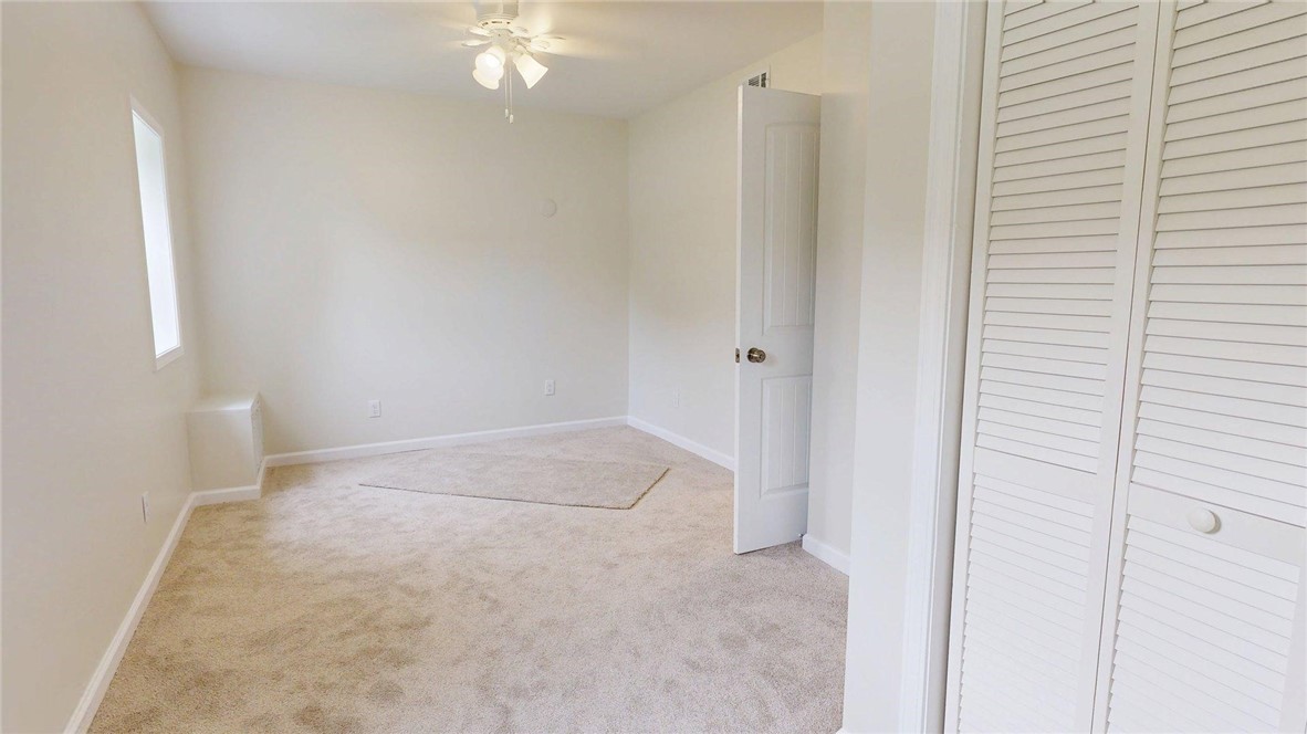 1302 W Pershing Road Property Photo 14