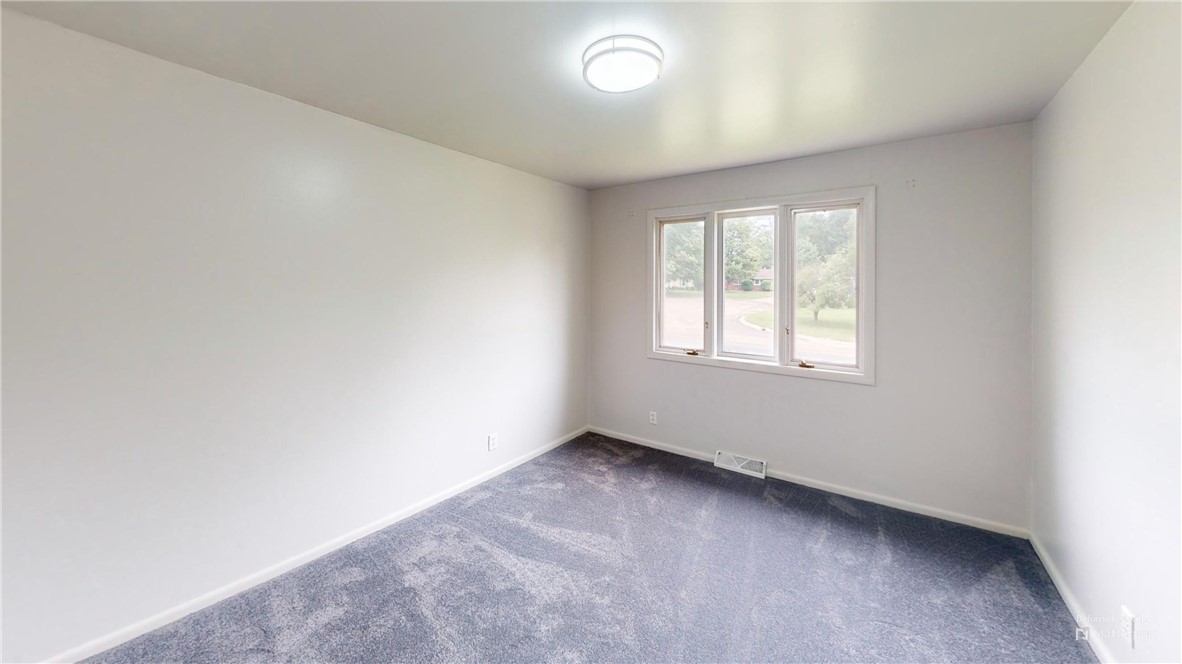 804 W Roselawn Street Property Photo 29