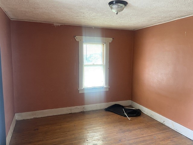 1437 E Division Street Property Photo 7