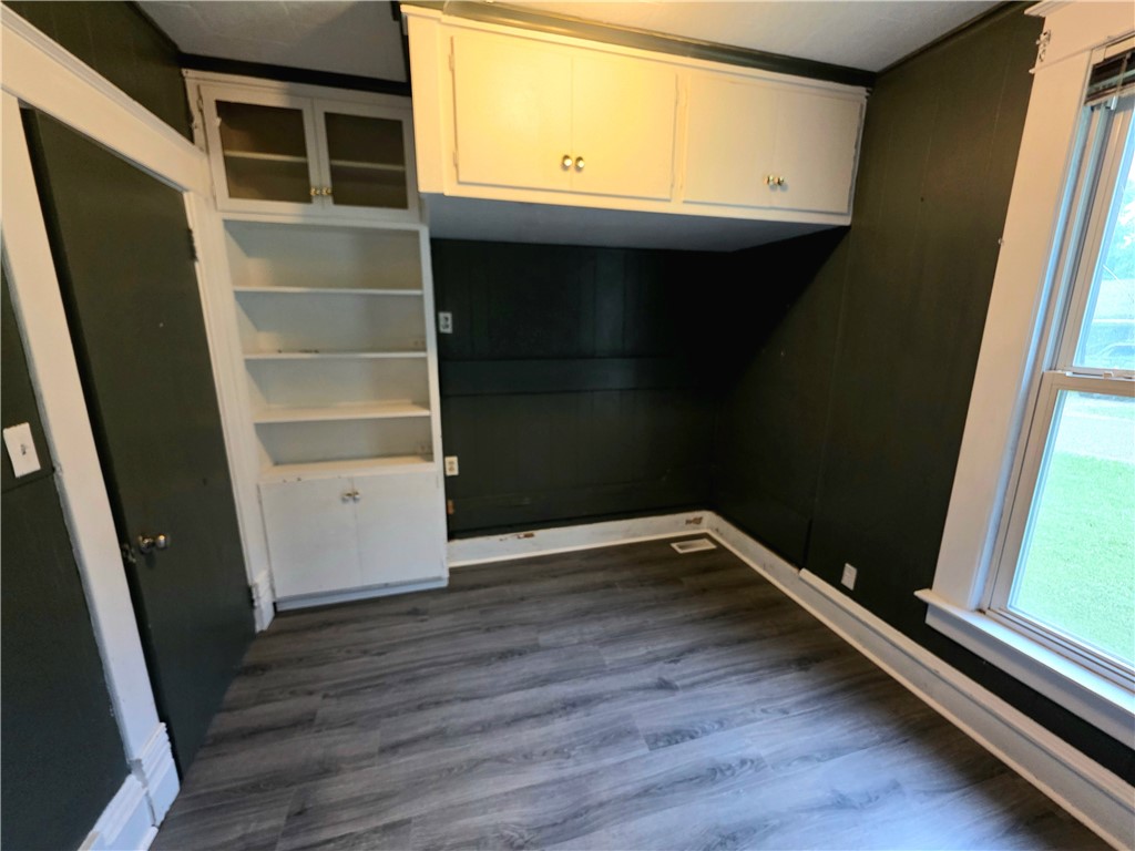 706 Perrysville Avenue Property Photo 14