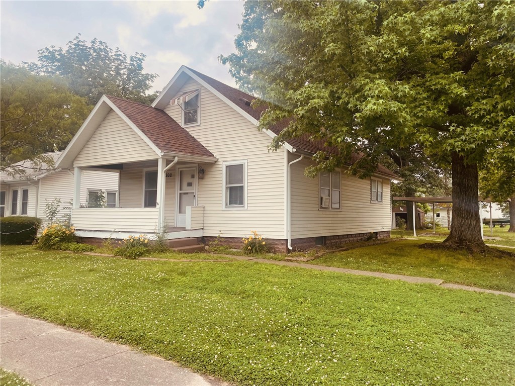 202 Elm Street Property Photo