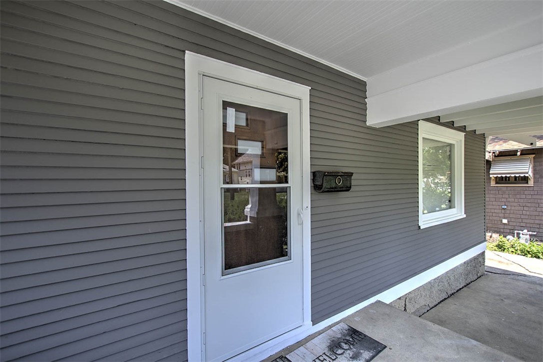 1448 Forest Avenue Property Photo 7