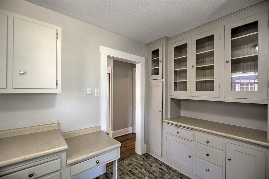 1448 Forest Avenue Property Photo 15