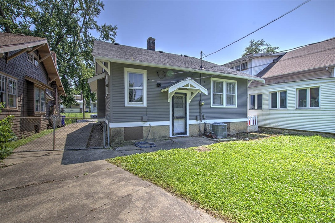 1448 Forest Avenue Property Photo 19