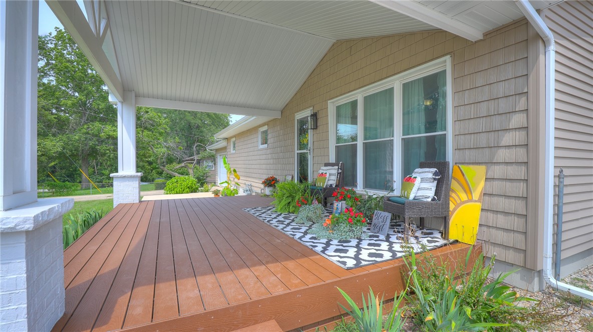 530 Sunset Drive Property Photo 8