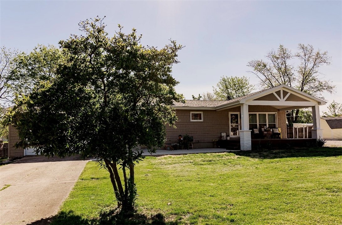 530 Sunset Drive Property Photo 11