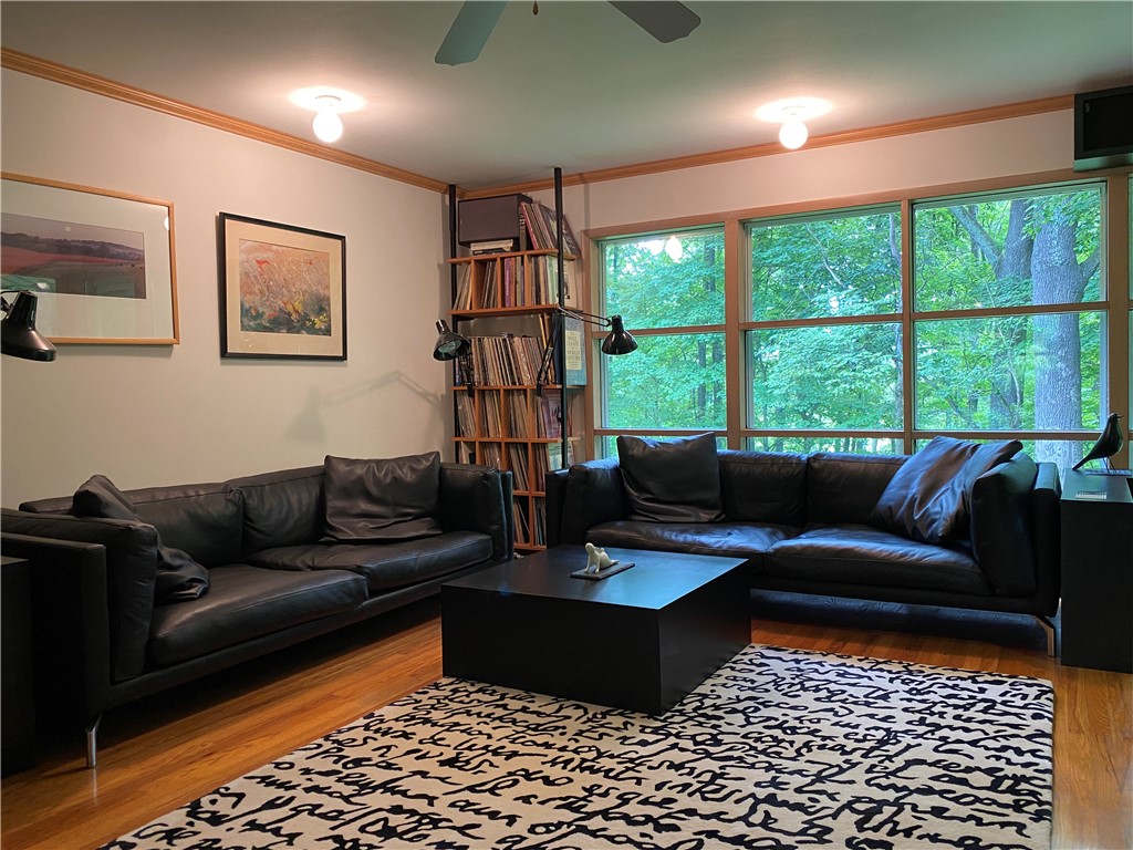 5759 Lincoln Highway Road Property Photo 8