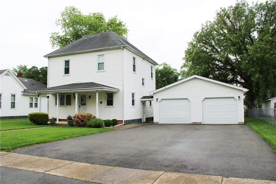 749 Louisa Street Property Photo 2
