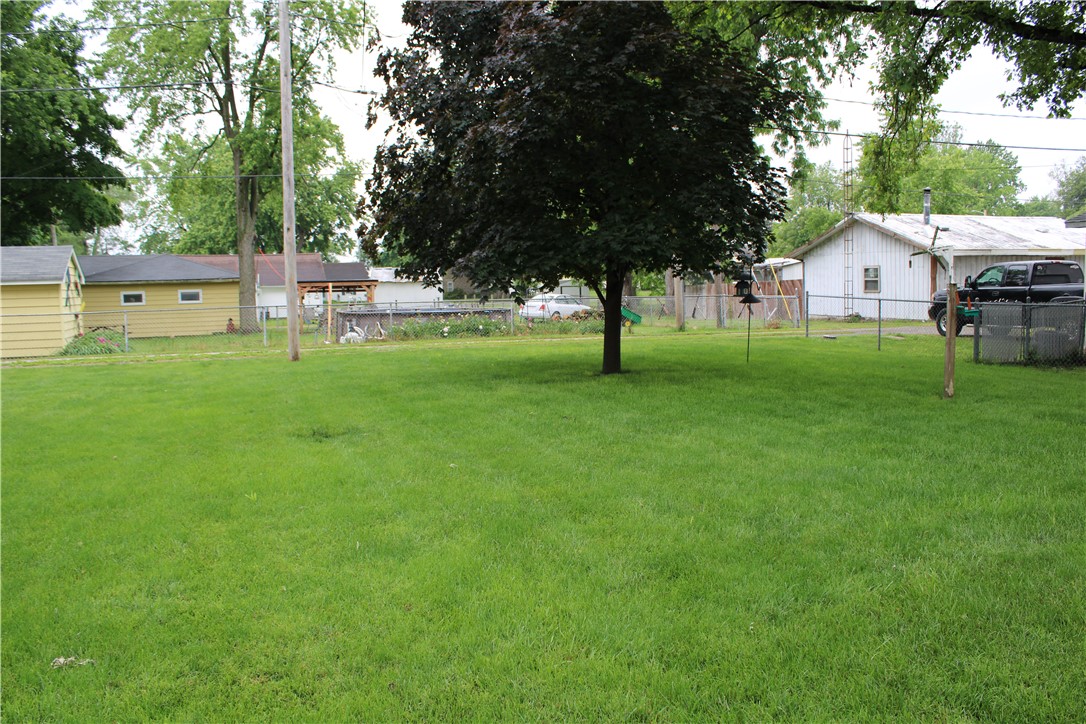 749 Louisa Street Property Photo 33