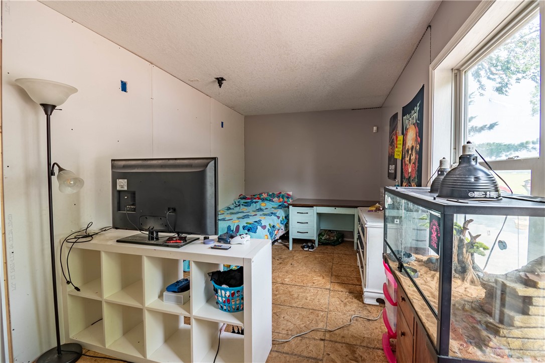 10622 N Route 121 Property Photo 11