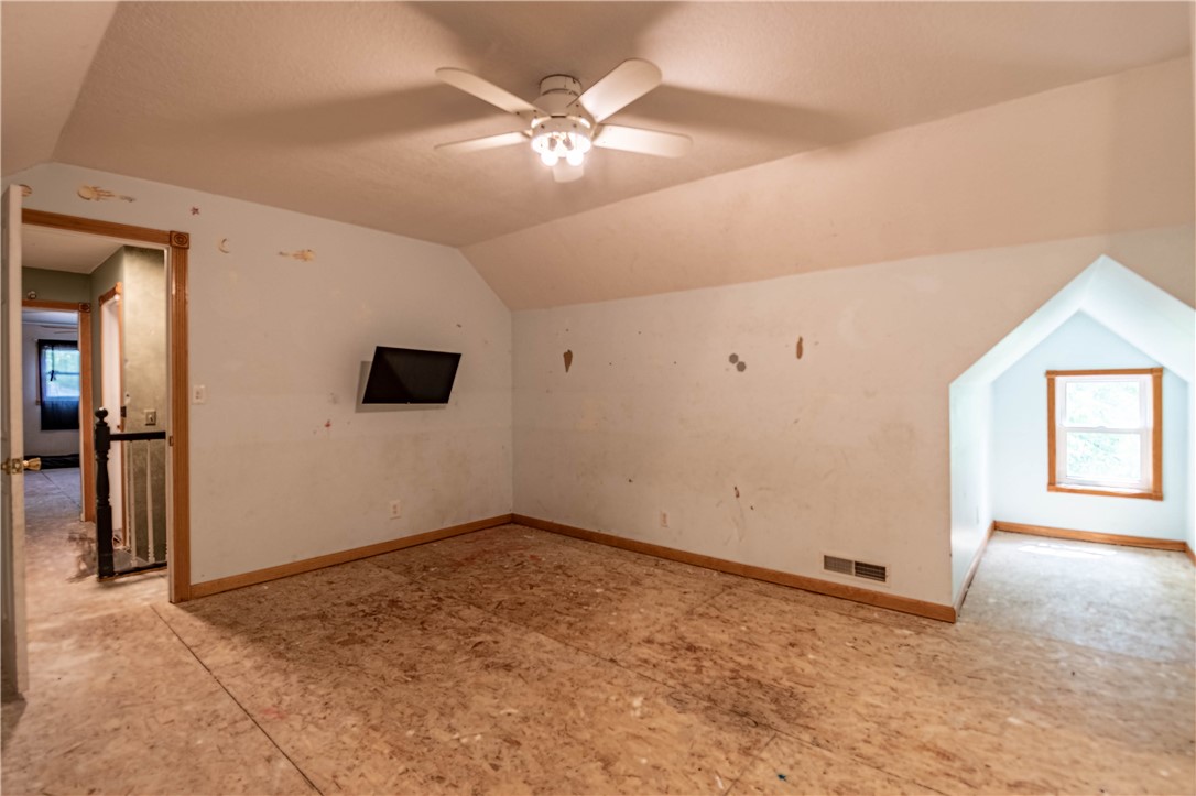 10622 N Route 121 Property Photo 12