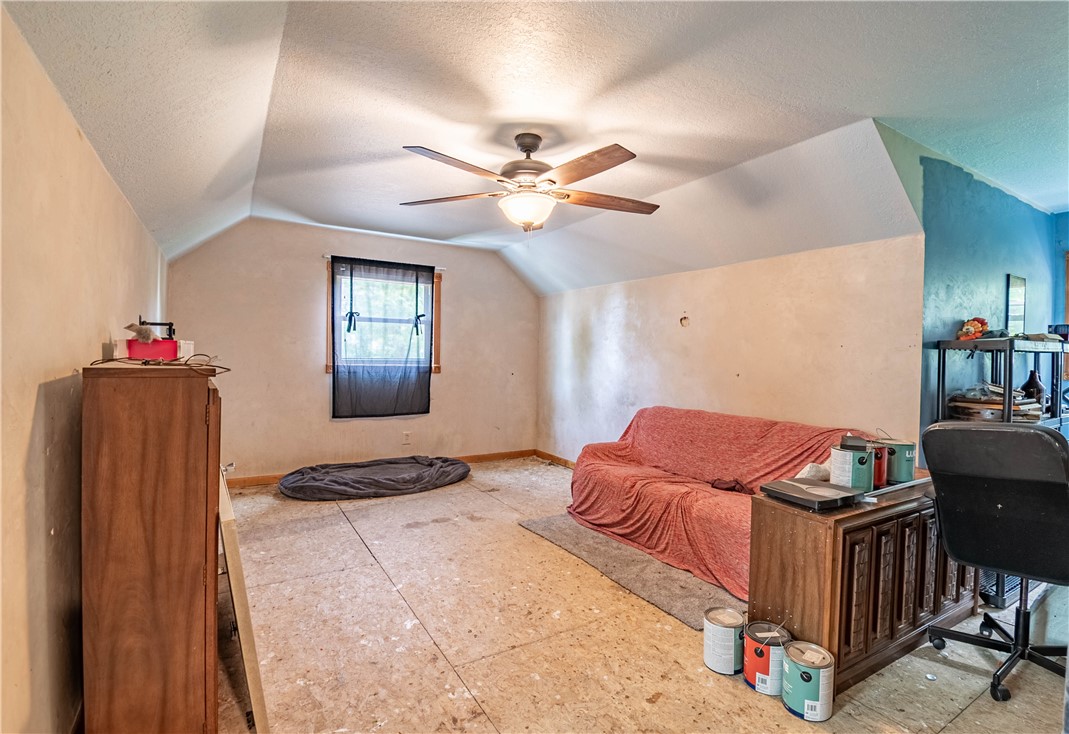 10622 N Route 121 Property Photo 15