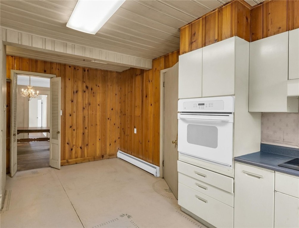 3920 Western Avenue Property Photo 7