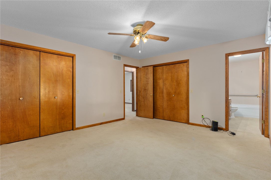 2104 Sycamore Street Property Photo 22