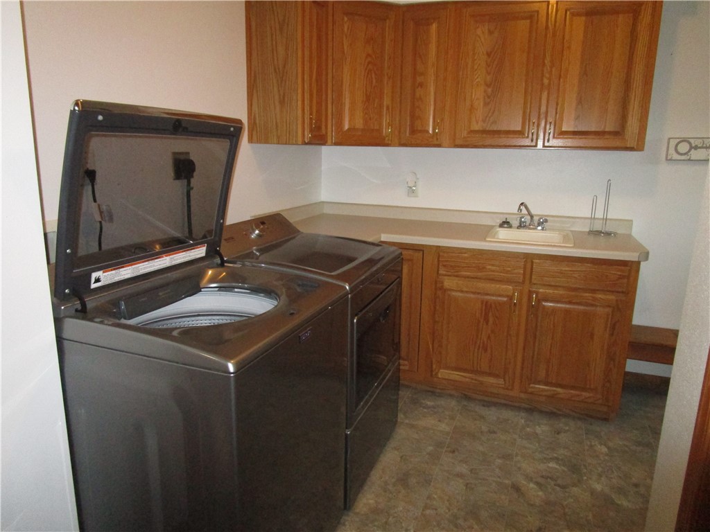 766 County Highway 12 Road Property Photo 15