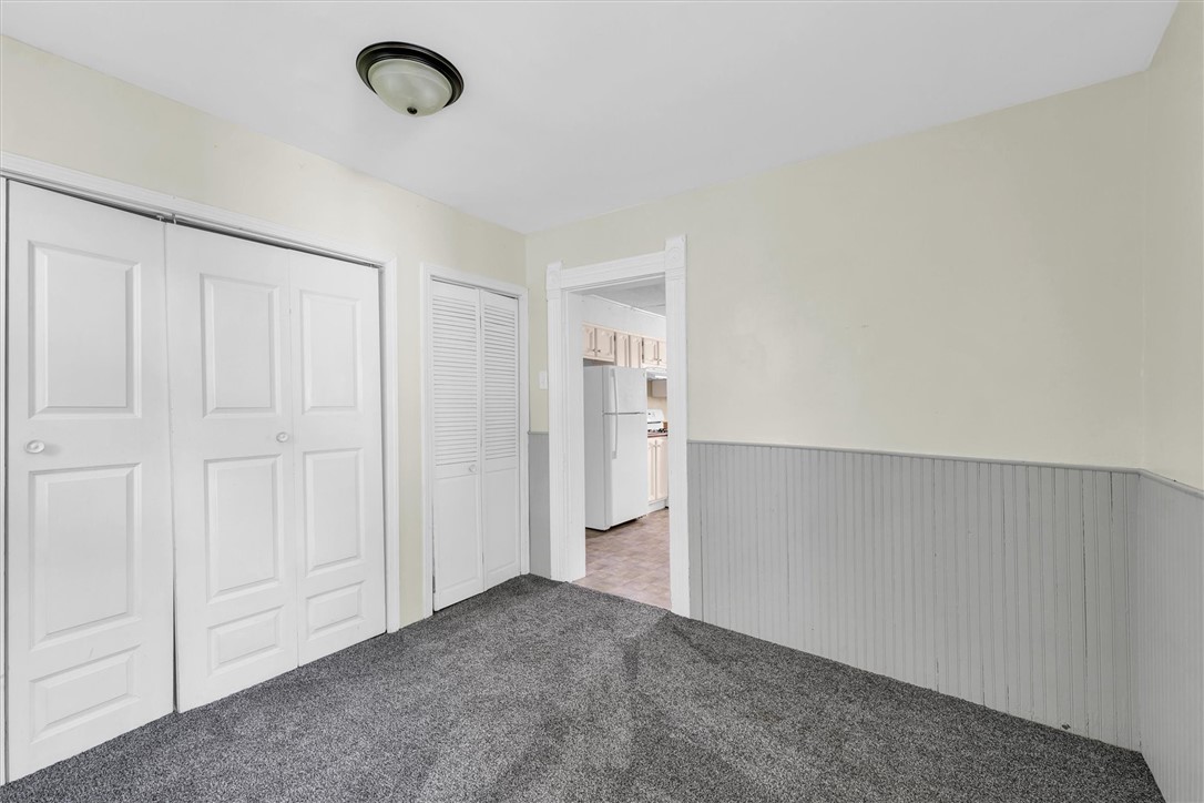 215 E Blevins Street Property Photo 18