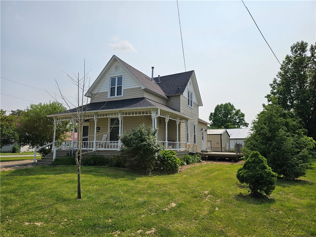 209 S Mill Street Property Photo 3