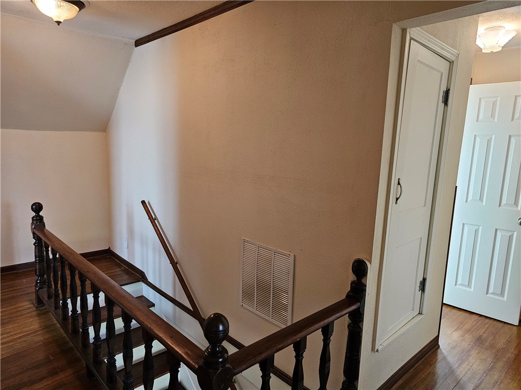 209 S Mill Street Property Photo 26