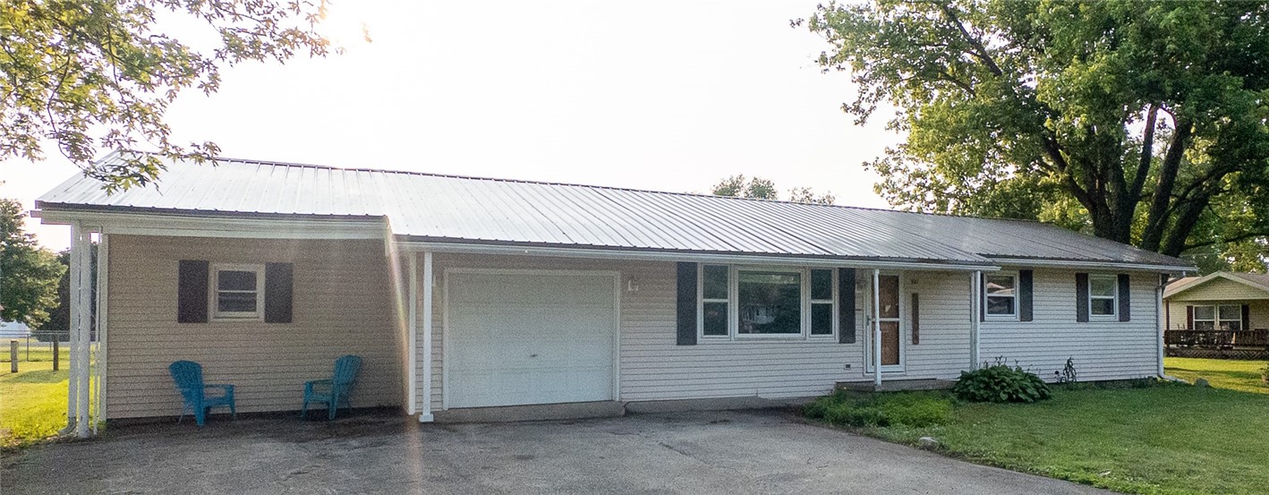 300 Virginia Drive Property Photo 1