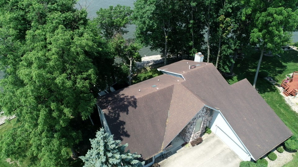10 Lakeshore Court Property Photo 4