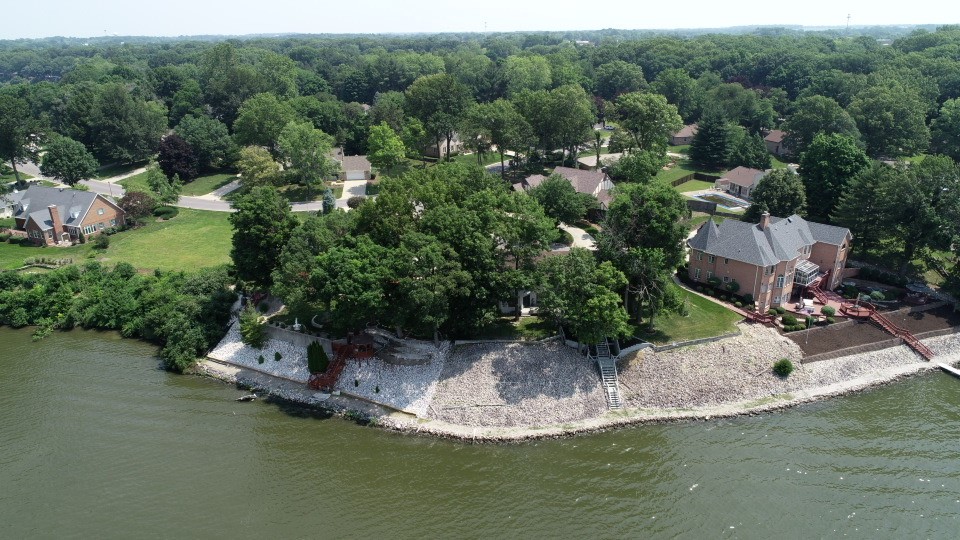 10 Lakeshore Court Property Photo 5