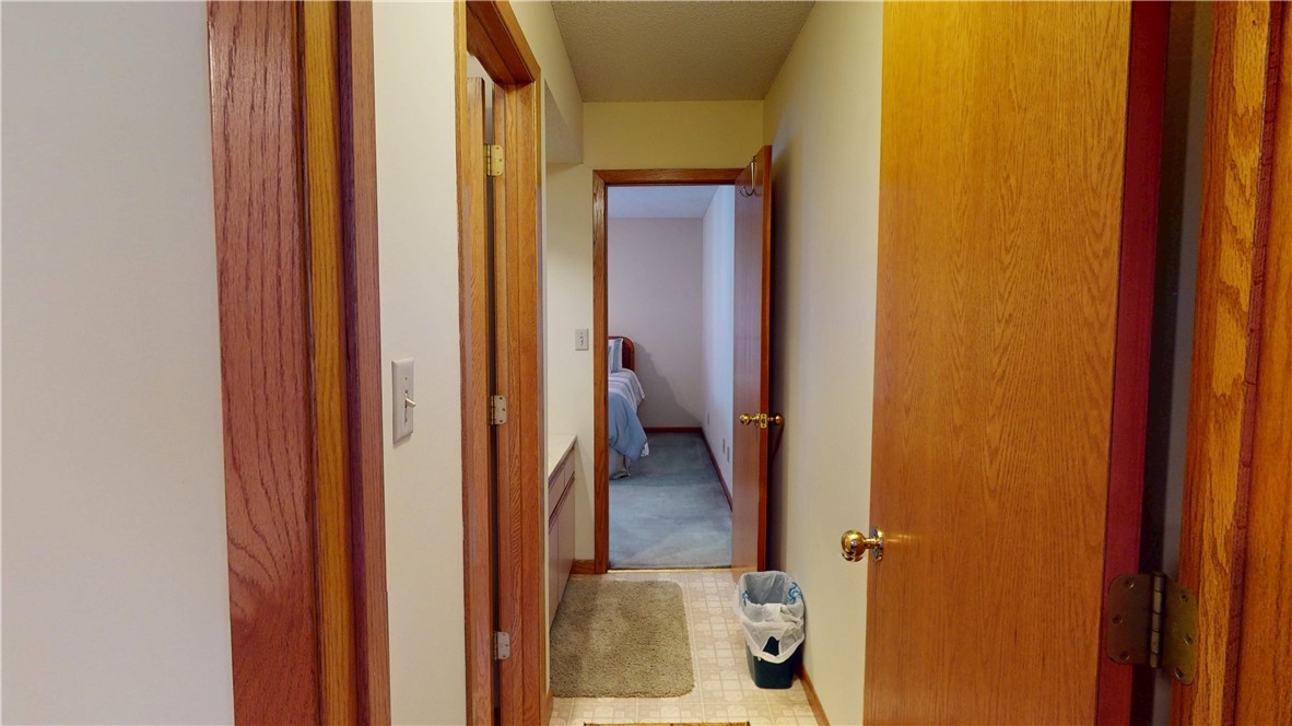 10 Lakeshore Court Property Photo 31