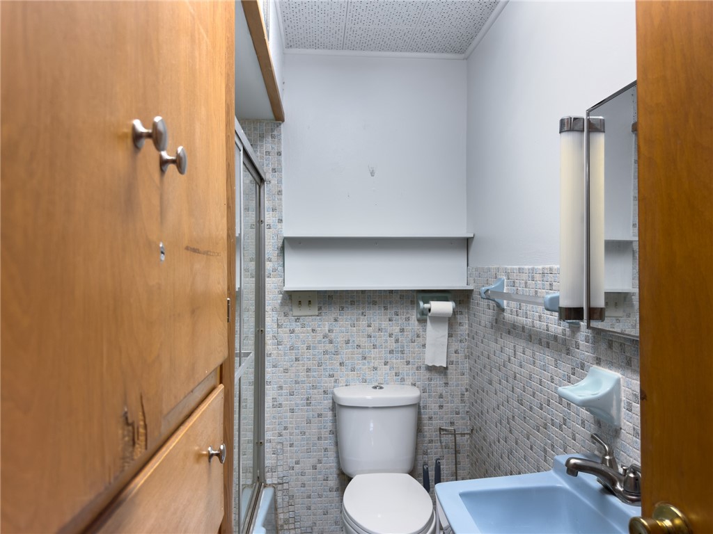 1511 E Fayette Avenue Property Photo 23