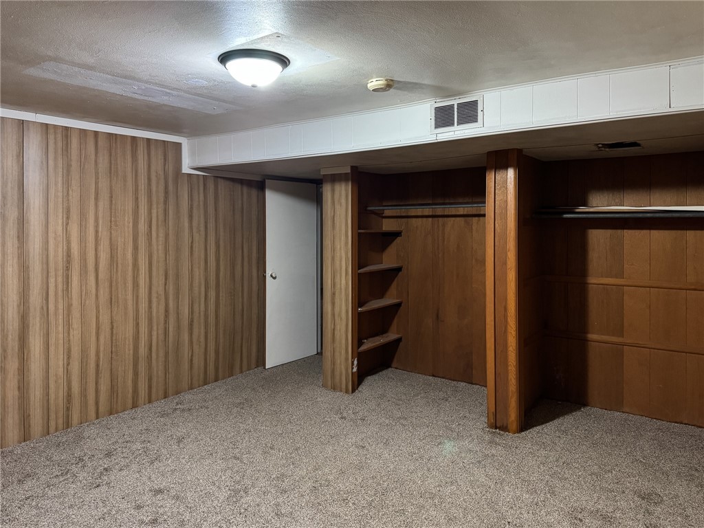 1511 E Fayette Avenue Property Photo 29