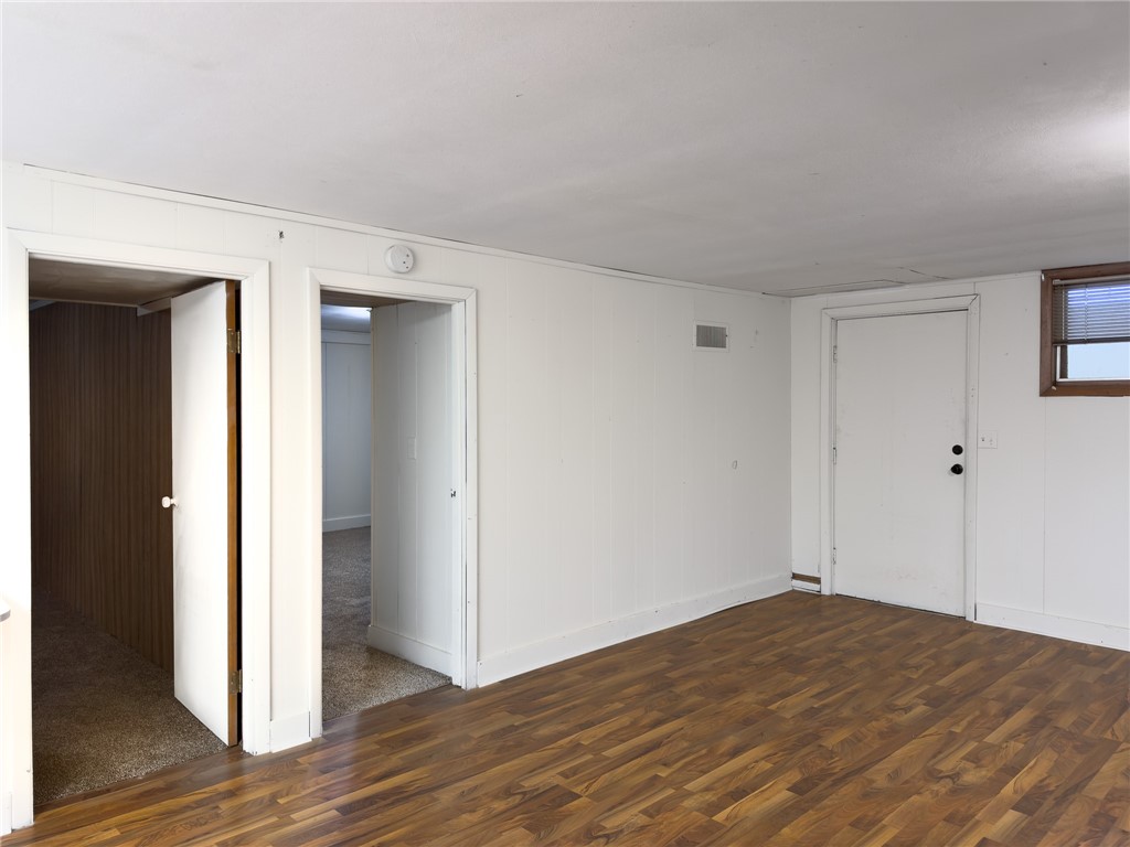 1511 E Fayette Avenue Property Photo 31