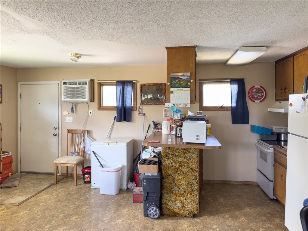 1511 E Fayette Avenue Property Photo 38