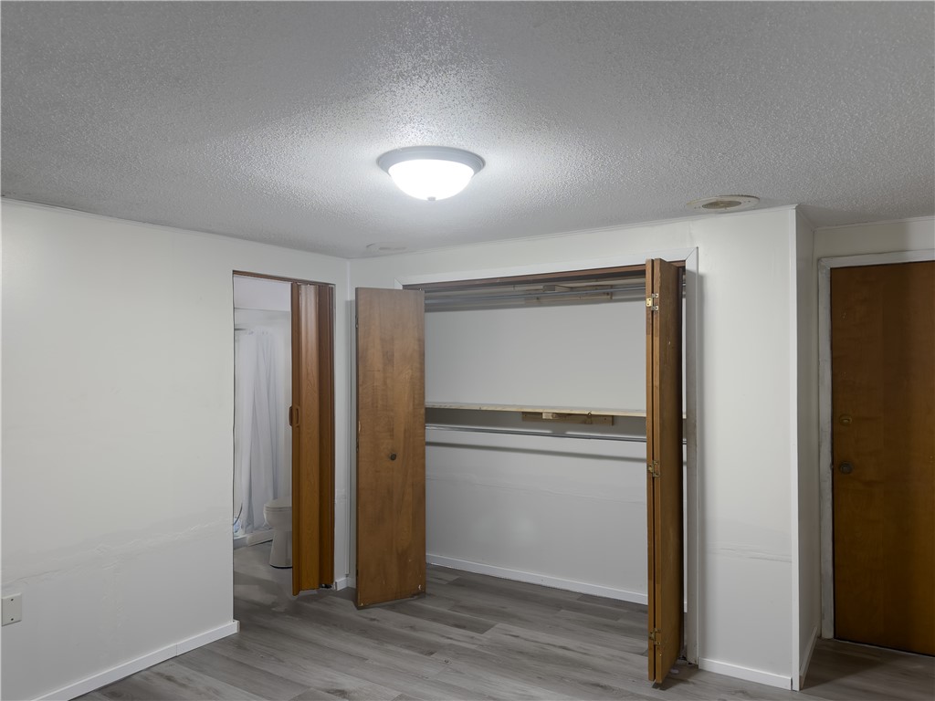 1511 E Fayette Avenue Property Photo 41