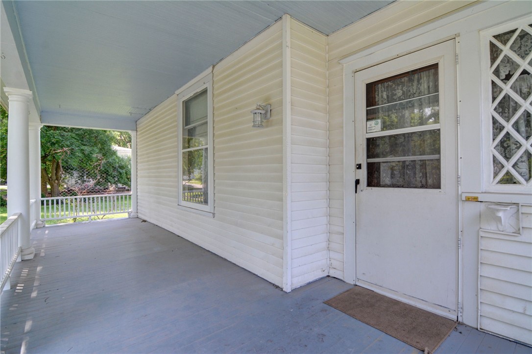 319 N Macon Street Property Photo 4
