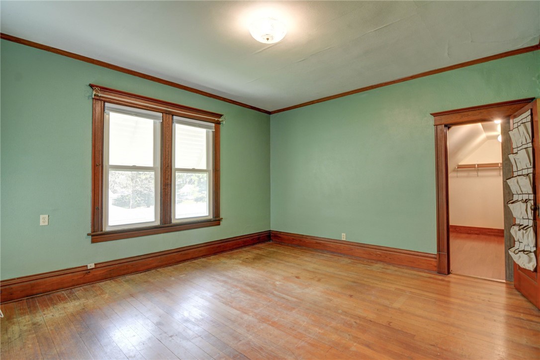 319 N Macon Street Property Photo 25