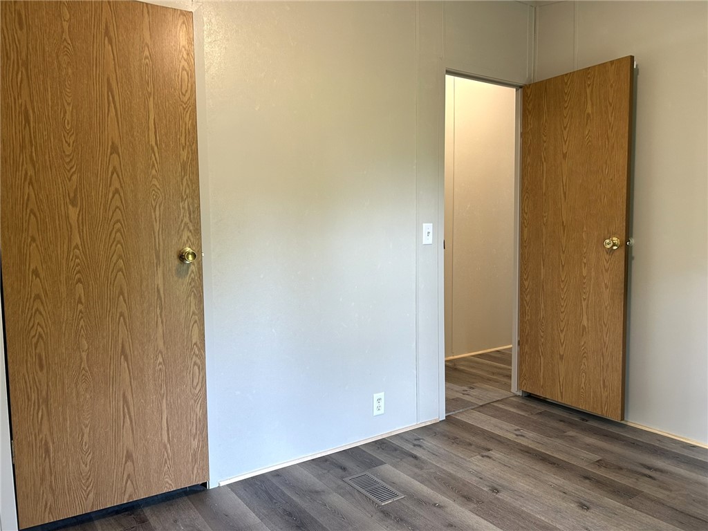 305 W Main Street Property Photo 22