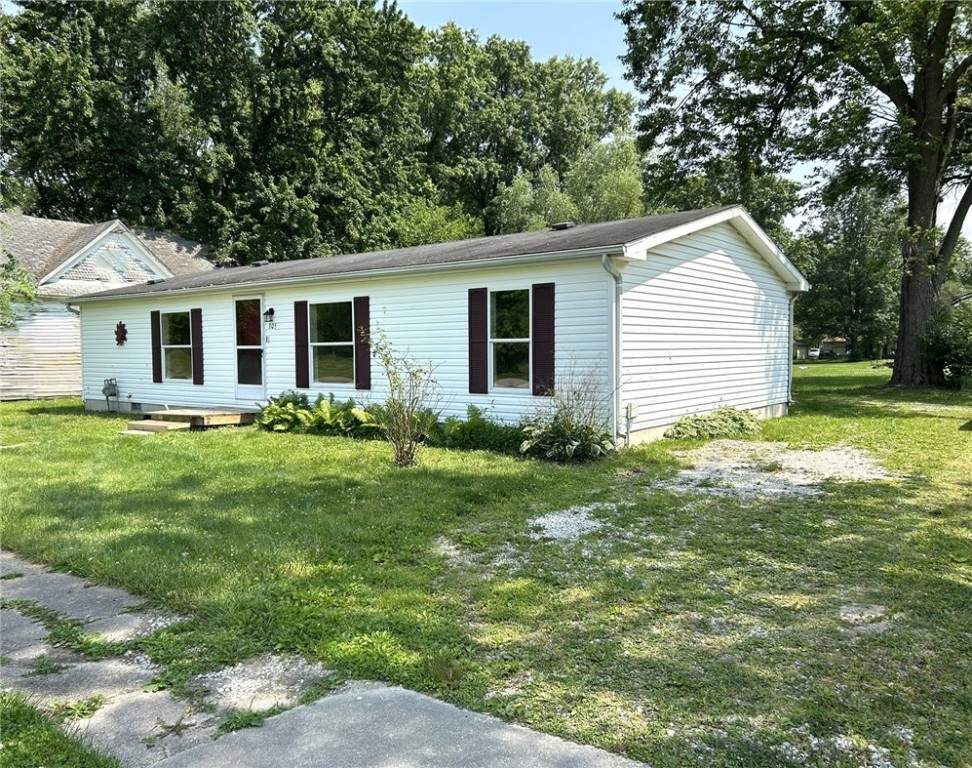 305 W Main Street Property Photo 27
