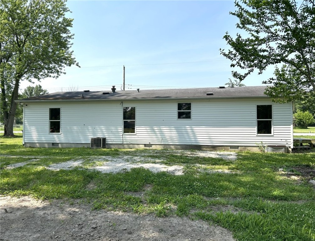 305 W Main Street Property Photo 28