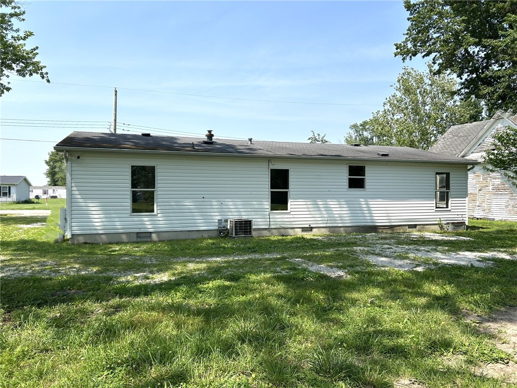 305 W Main Street Property Photo 29