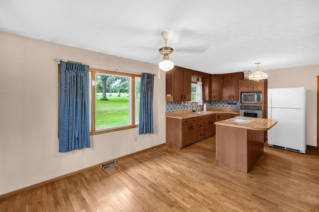 3250 Baltimore Avenue Property Photo 10