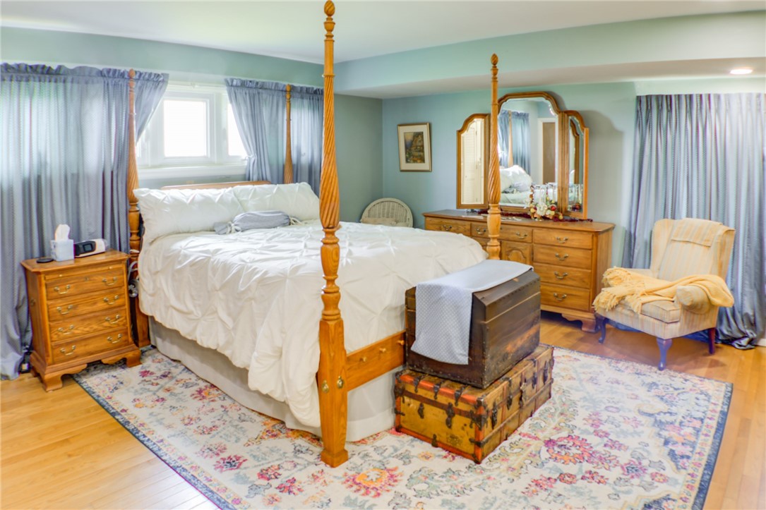 400 Country Club Road Property Photo 19