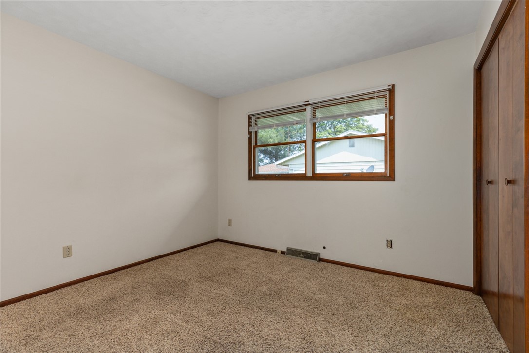 1009 Henrietta Street Property Photo 18
