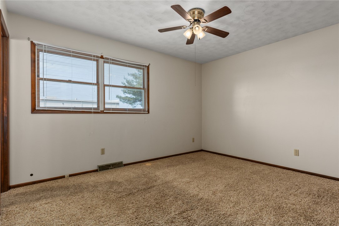 1009 Henrietta Street Property Photo 20